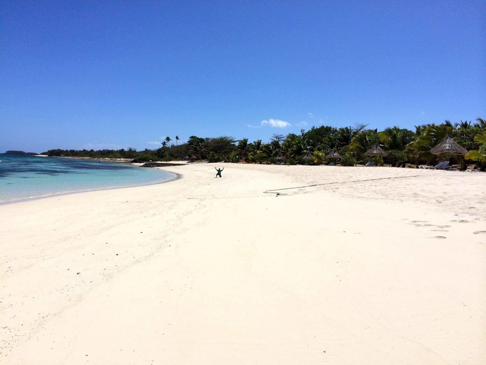 Viwa Island Resort Extérieur photo