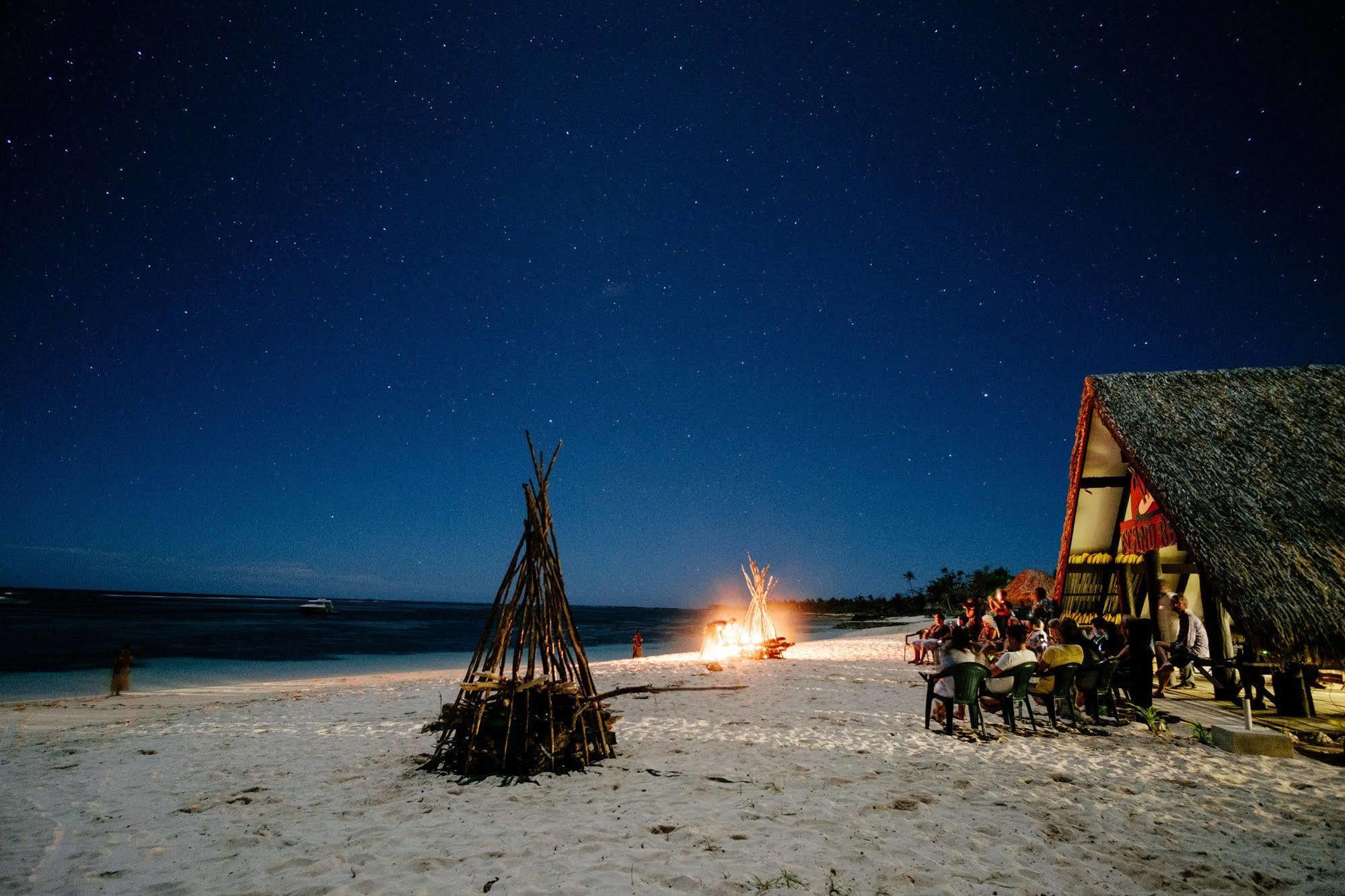 Viwa Island Resort Extérieur photo