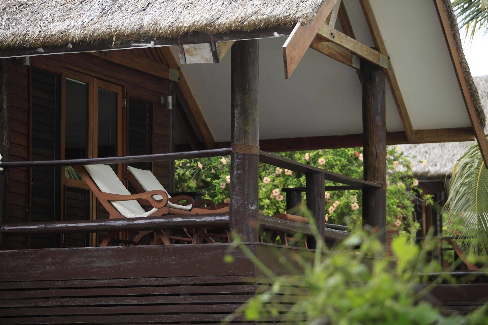 Viwa Island Resort Extérieur photo